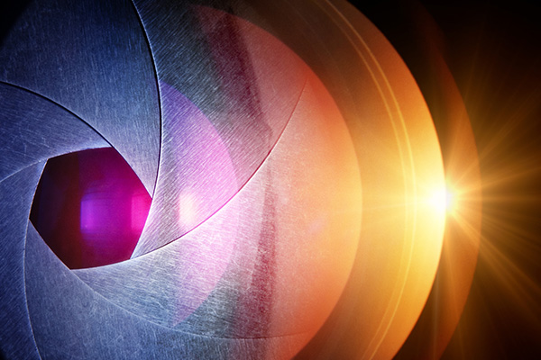 《参考消息》创刊90周年倾情献礼！信念的颜色，历史的回响——