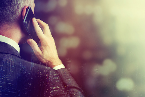 法国总统与白俄罗斯等三国领导人就乌克兰局势通电话