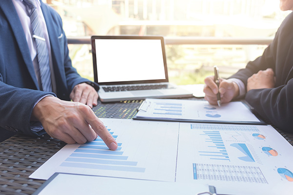 门槛悬疑：验收随意有规不依 纳睿雷达提前确认收入强凑上市标准？