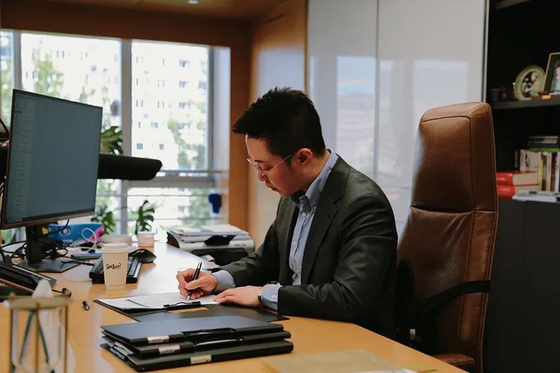 北陆药业王旭：赛车爱好者的再创业之路