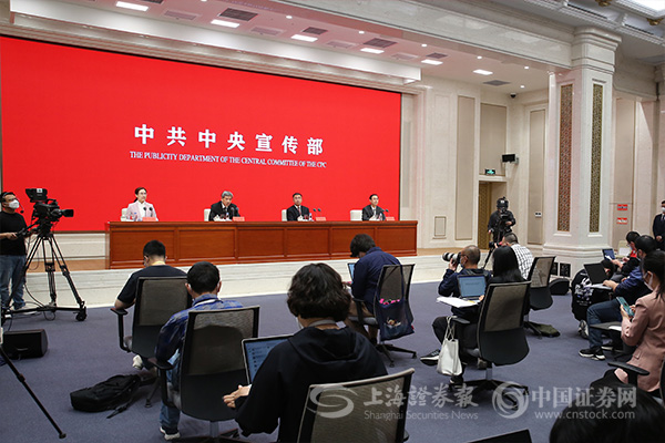 党的十八大以来财政宏观调控不断完善 支持经济社会高质量发展