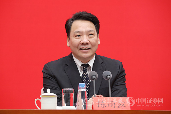 人民银行：2012年至2021年人民币贷款余额年均增长13.3%