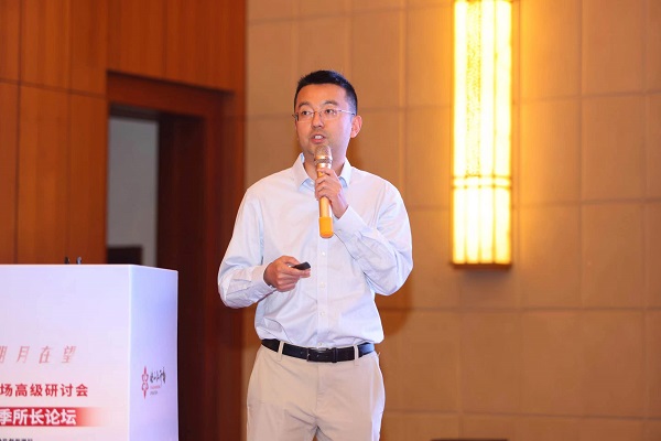 富国基金陈杰：坚持长期投资 提高基金超额收益的稳定性