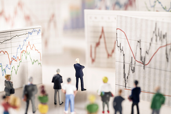 山东省十四届人大二次会议隆重开幕