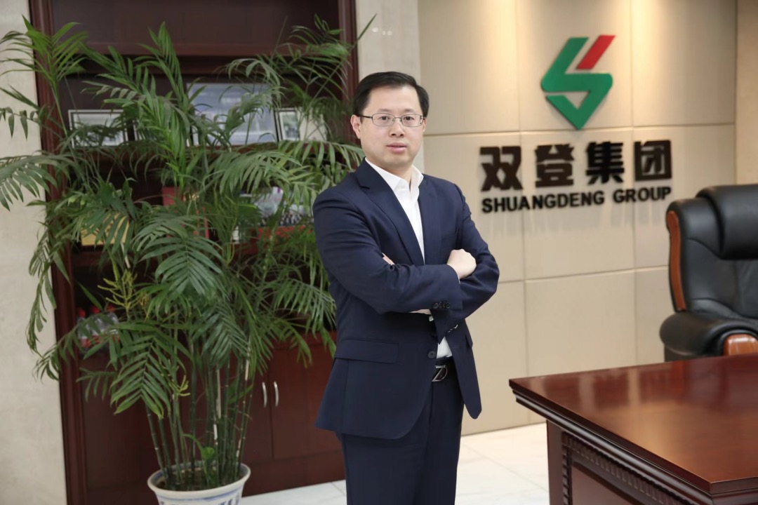 双登股份杨锐：“创二代”的人生抉择